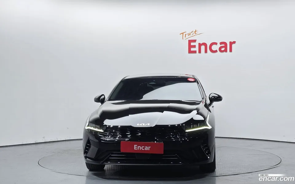 Kia K5 Hybrid 2023 — миниатюра 3