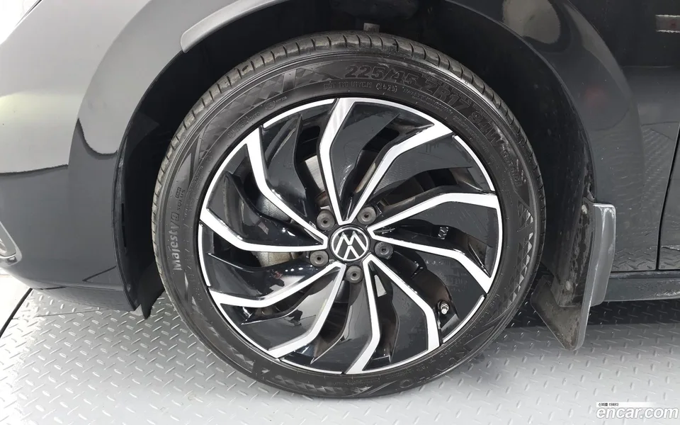 Volkswagen Golf 2.0 TDI 2024 — миниатюра 5