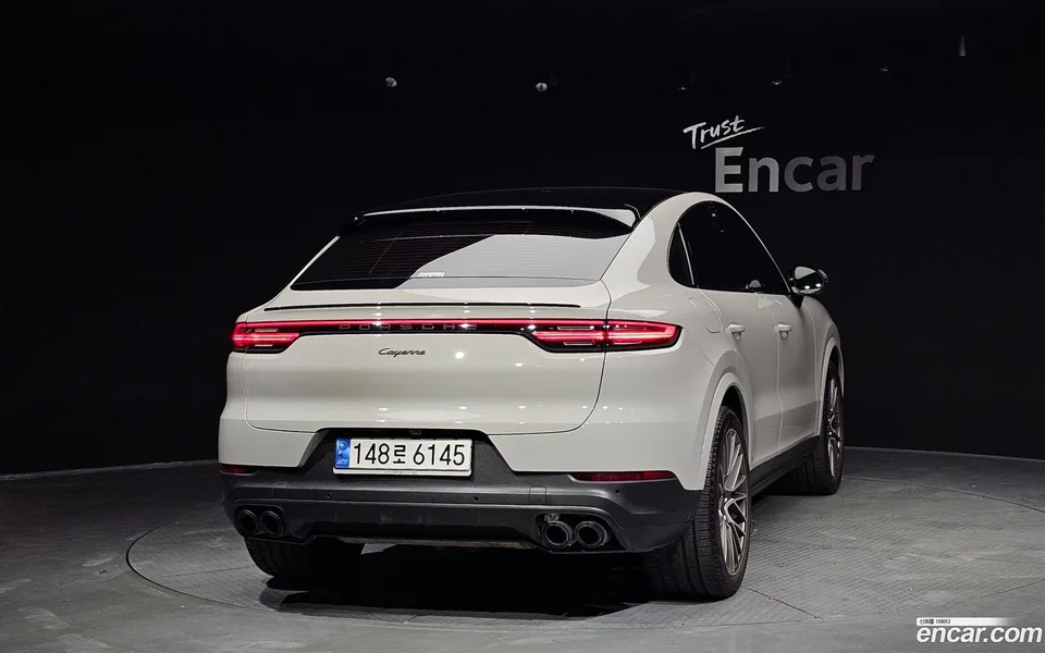 Porsche Cayenne 3.0 2022 — thumbnail 4