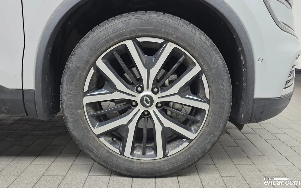 Renault Samsung QM6 2.0 GDe RE 2WD 2022 — миниатюра 2