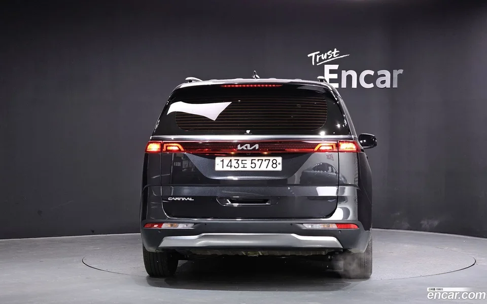 Kia Carnival 9 2022 — миниатюра 4