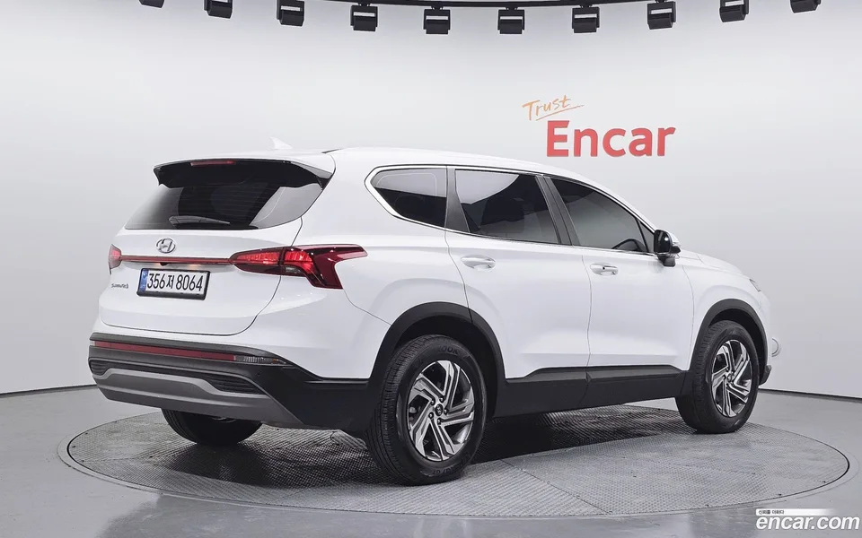 Hyundai SantaFe 2.2 2WD 2022 — миниатюра 2