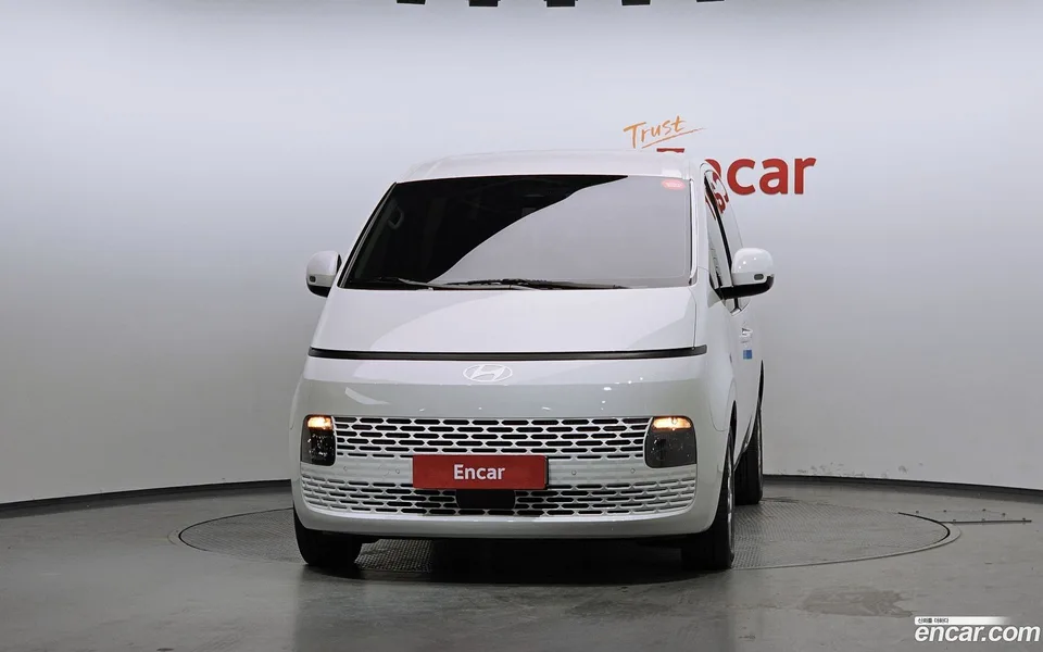 Hyundai Staria / 2025 — миниатюра 3
