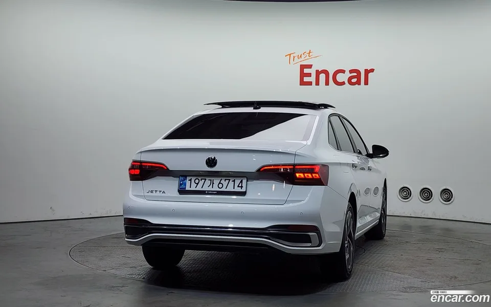 Volkswagen Jetta 1.5 TSI 2024 — миниатюра 4