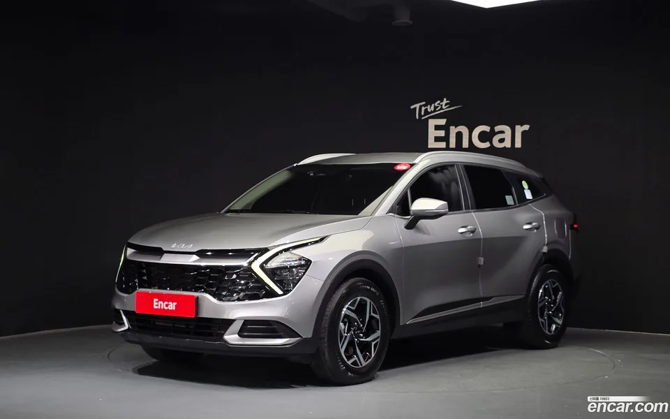Kia Sportage 2.0 4WD 2022 — фото 1, купить с доставкой в Москву