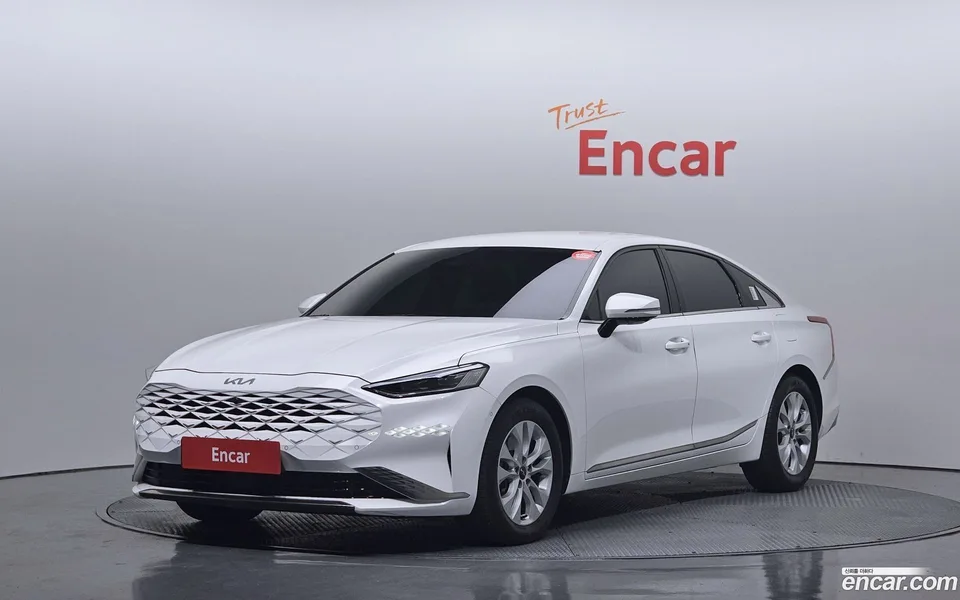 Kia K8 2.5 2WD 2023 — фото 1, купить с доставкой в Москву