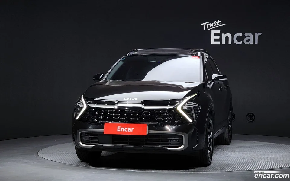Kia Sportage Hybrid 4WD 2023 — миниатюра 3