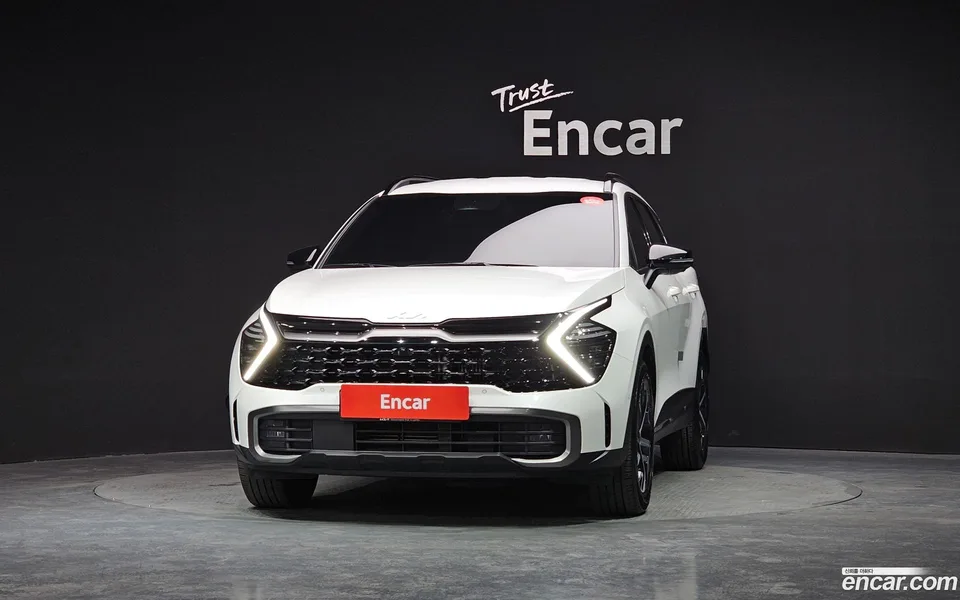 Kia Sportage Hybrid 2WD 2023 — миниатюра 3
