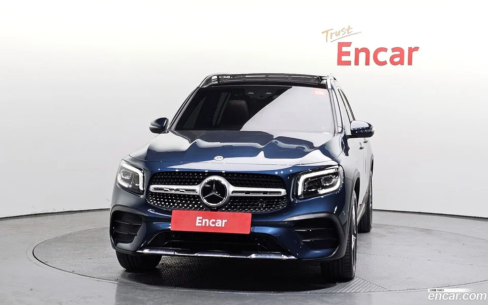 Mercedes-Benz GLB-Class GLB250 4MATIC 2023 — миниатюра 3