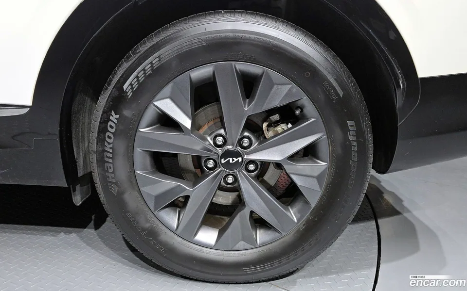 Kia Sportage 1.6 2WD 2022 — миниатюра 5