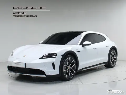 Porsche Taycan 2025 buy in Moscow