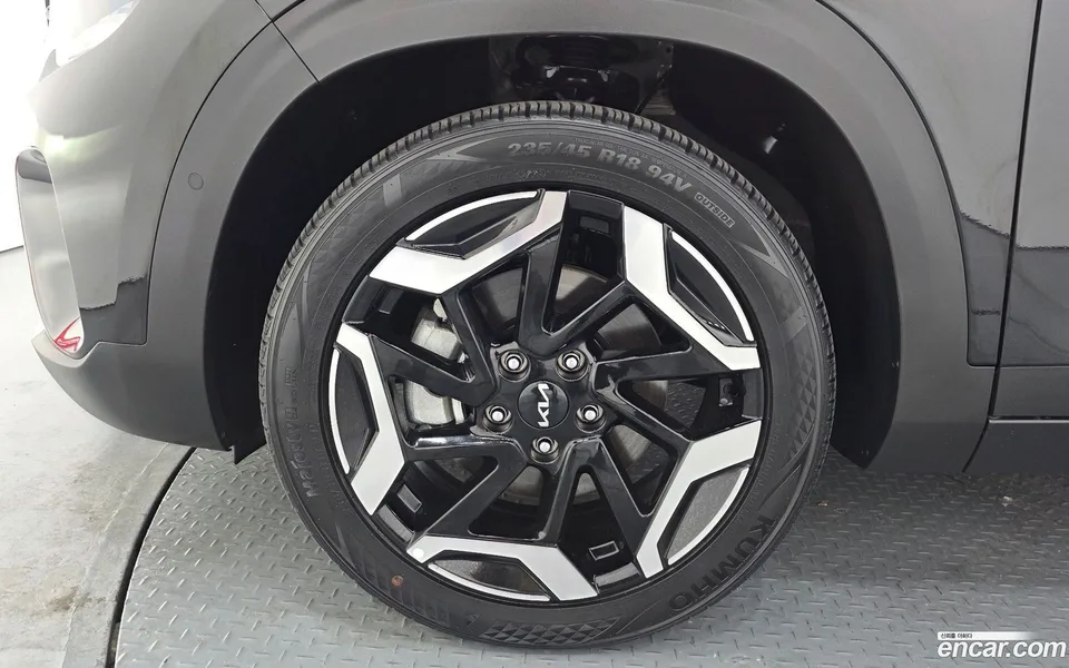 Kia Seltos 1.6 2WD 2023 — миниатюра 5
