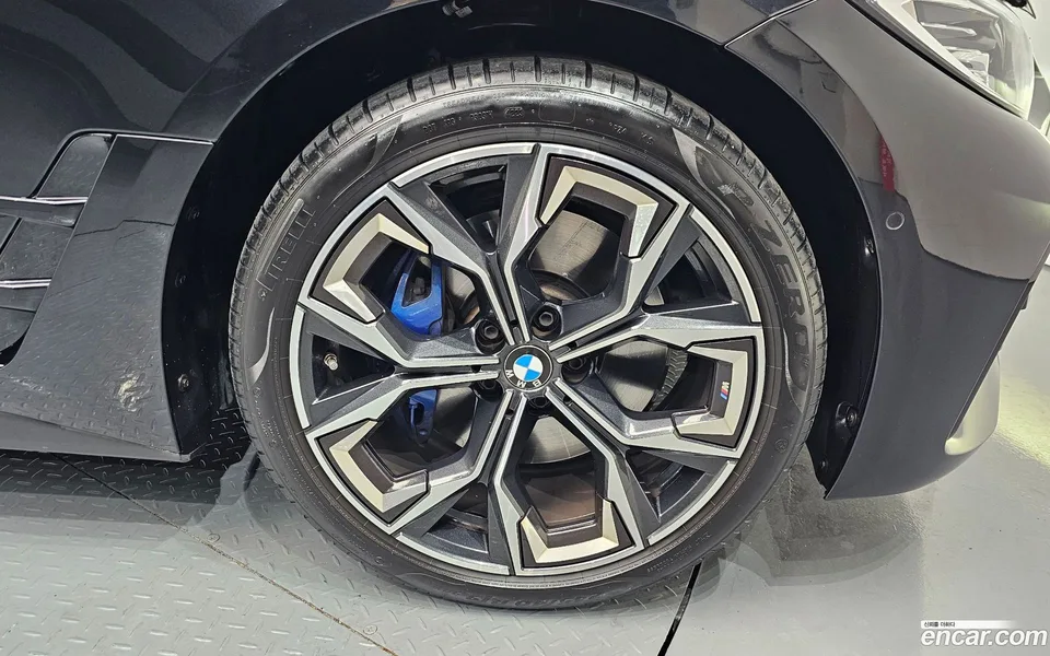 BMW 4 Series 420i M 2024 — миниатюра 5