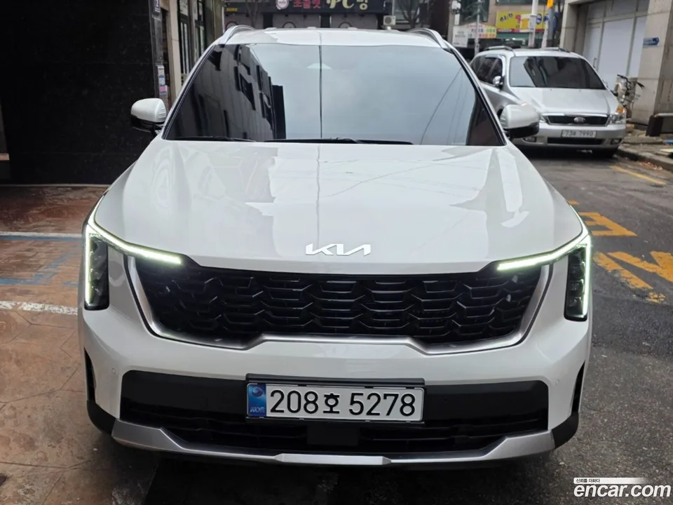 Kia Sorento HEV 1.6 2WD 2026 — фото 1, купить с доставкой в Москву