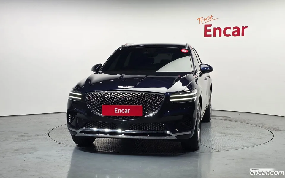Genesis GV70 2.5T 2WD 2023 — миниатюра 3
