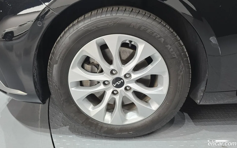 Kia K8 2.5 2WD 2023 — миниатюра 2