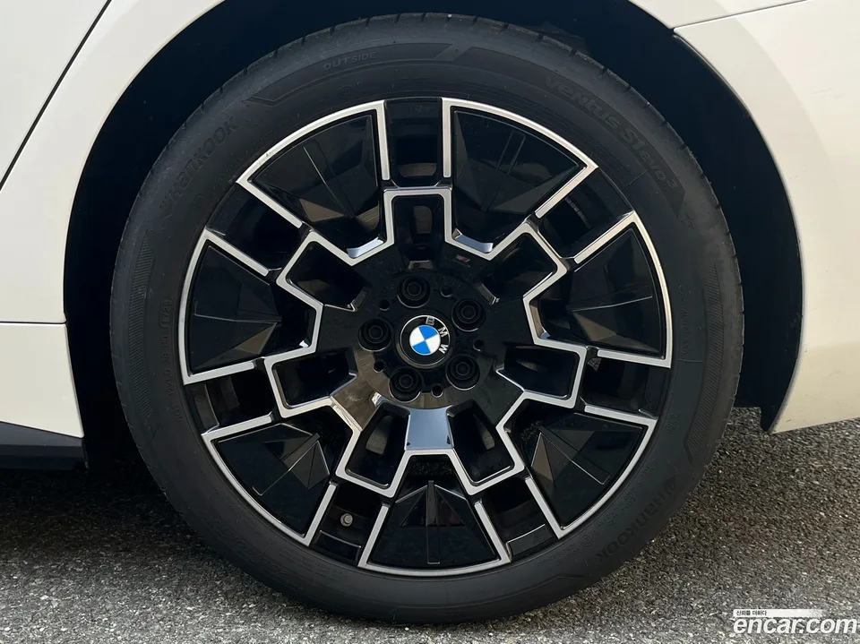 BMW i4 eDrive40 M 2025 — миниатюра 2