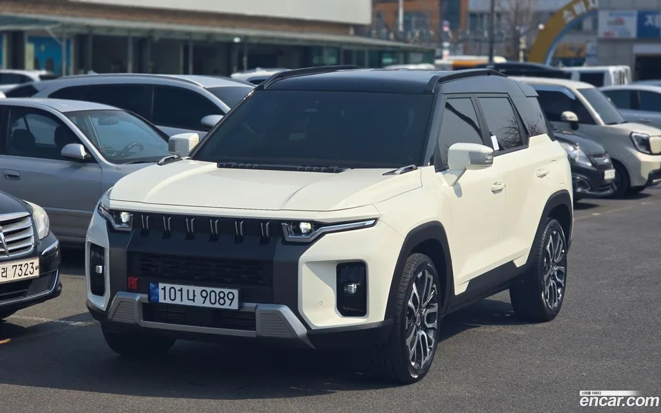 KG Mobility Torres 1.5 2WD 2022 — фото 1, купить с доставкой в Москву