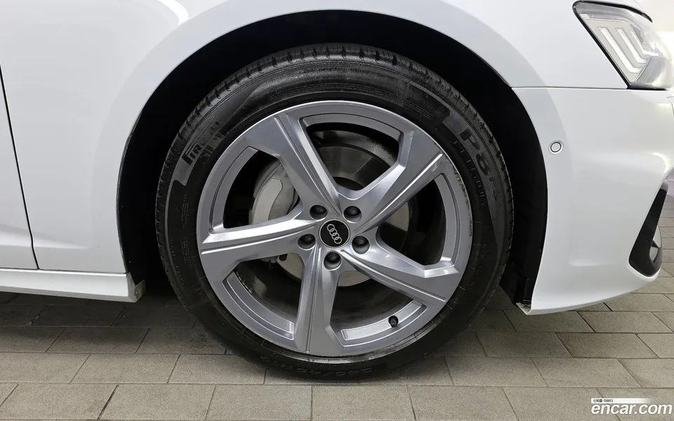 Audi A6 40 TDI 2025 — миниатюра 5