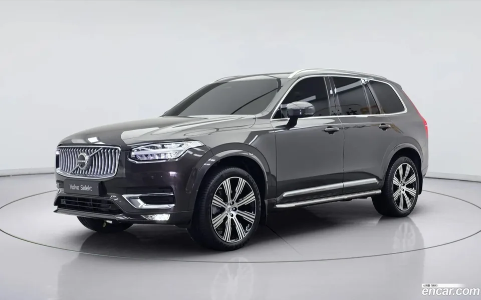 Volvo XC90 B6 2024 — фото 1, купить с доставкой в Москву