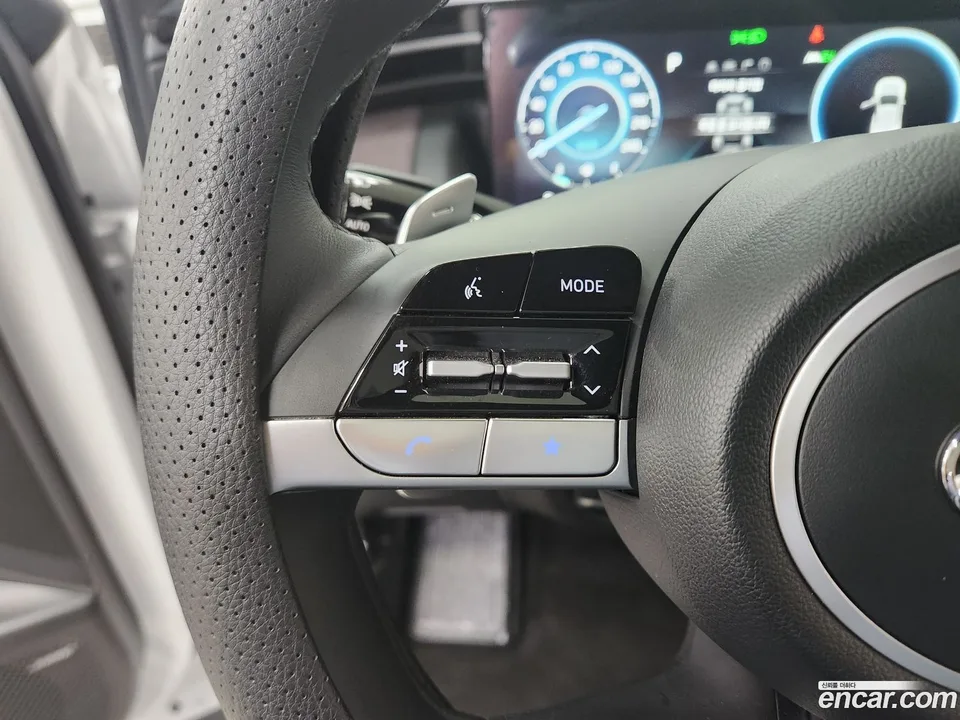 Hyundai Tucson Hybrid 2WD 2023 — миниатюра 2