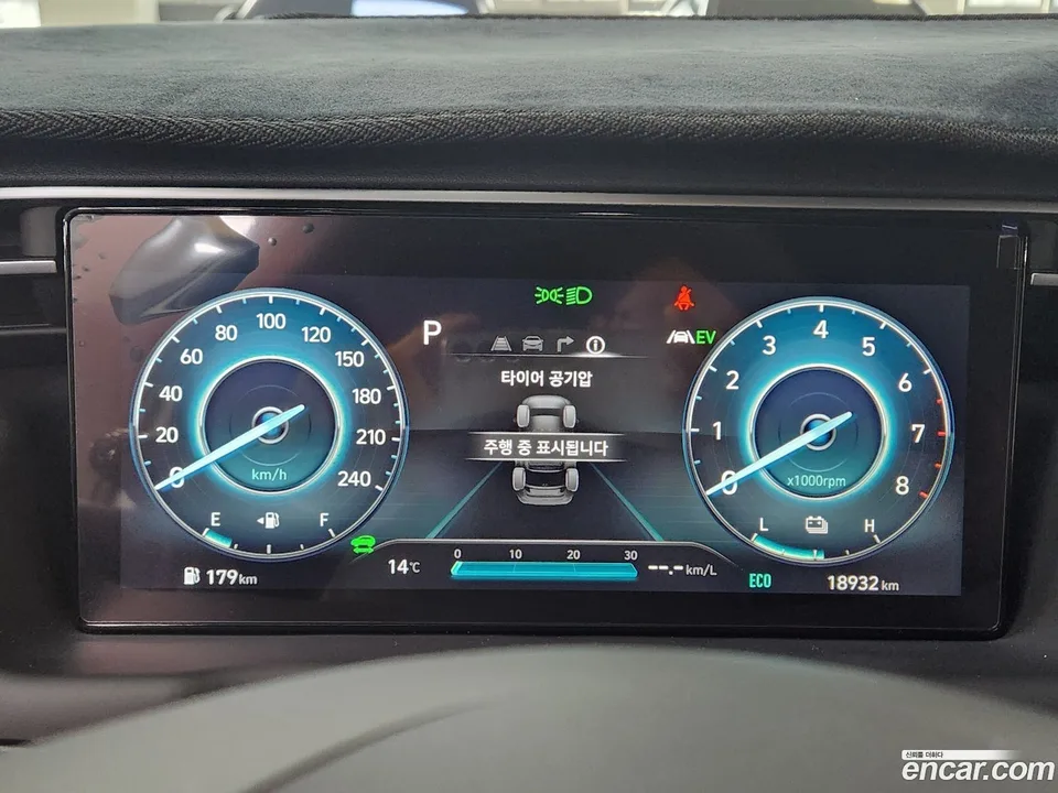 Hyundai Tucson Hybrid 2WD 2023 — миниатюра 4
