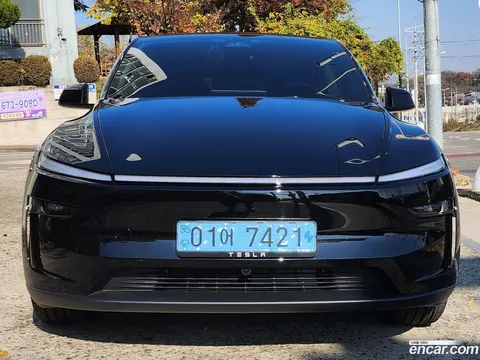 Tesla Model Y 2025 buy in Moscow