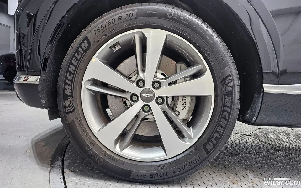 Genesis GV80 2.5T AWD 2023 — миниатюра 2
