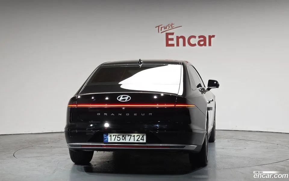 Hyundai Grandeur 2.5 2WD 2023 — миниатюра 4