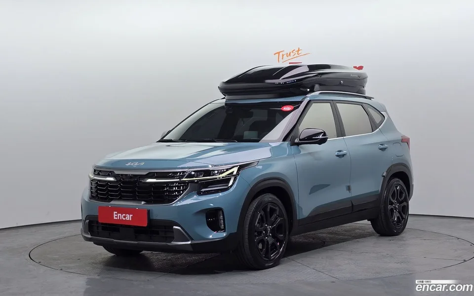 Kia Seltos 1.6 4WD 2022 — фото 1, купить с доставкой в Москву