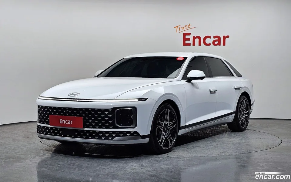 Hyundai Grandeur 3.5 LPG 2WD 2022 — photo 1, buy with delivery to Moscow