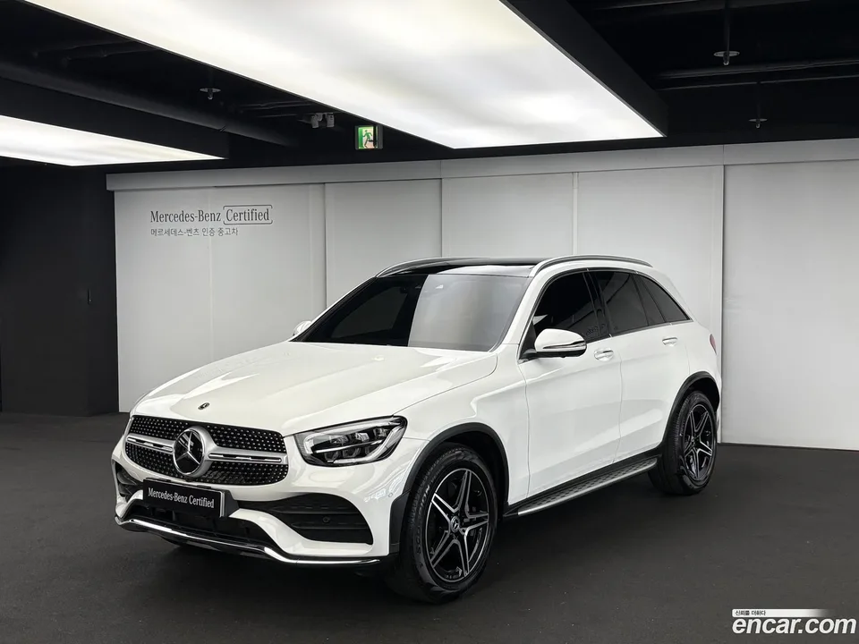 Mercedes-Benz GLC-Class GLC300 4MATIC 2022 — фото 1, купить с доставкой в Москву