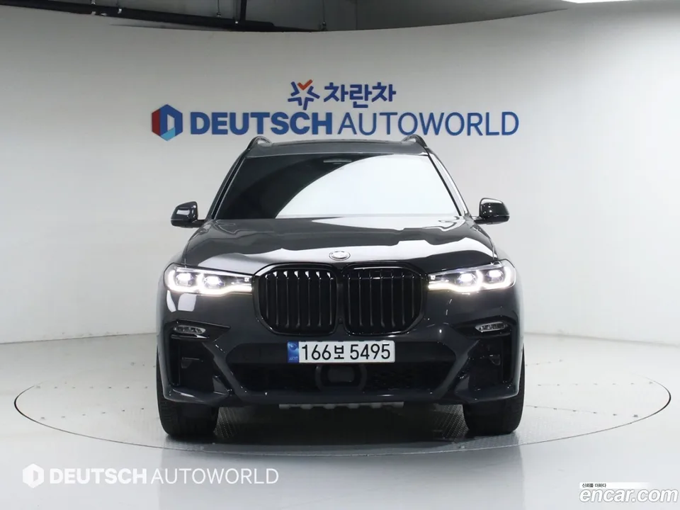 BMW X7 xDrive 40i M 6 2022 — миниатюра 3