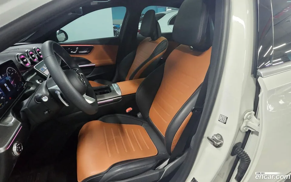 Mercedes-Benz C-Class C300 4MATIC AMG Line 2023 — миниатюра 2