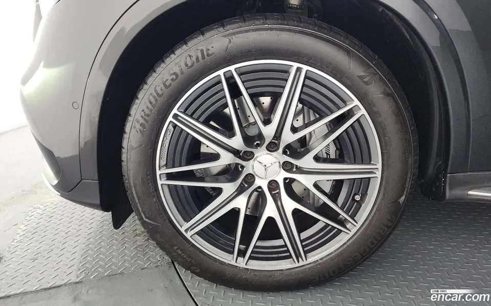 Mercedes-Benz GLC-Class AMG GLC43 4MATIC 2024 — миниатюра 5