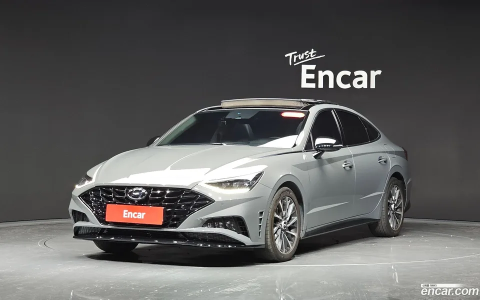 Hyundai Sonata 1.6 2022 — фото 1, купить с доставкой в Москву