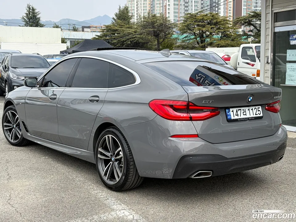 BMW 6 Series GT 620d M 2022 — миниатюра 4