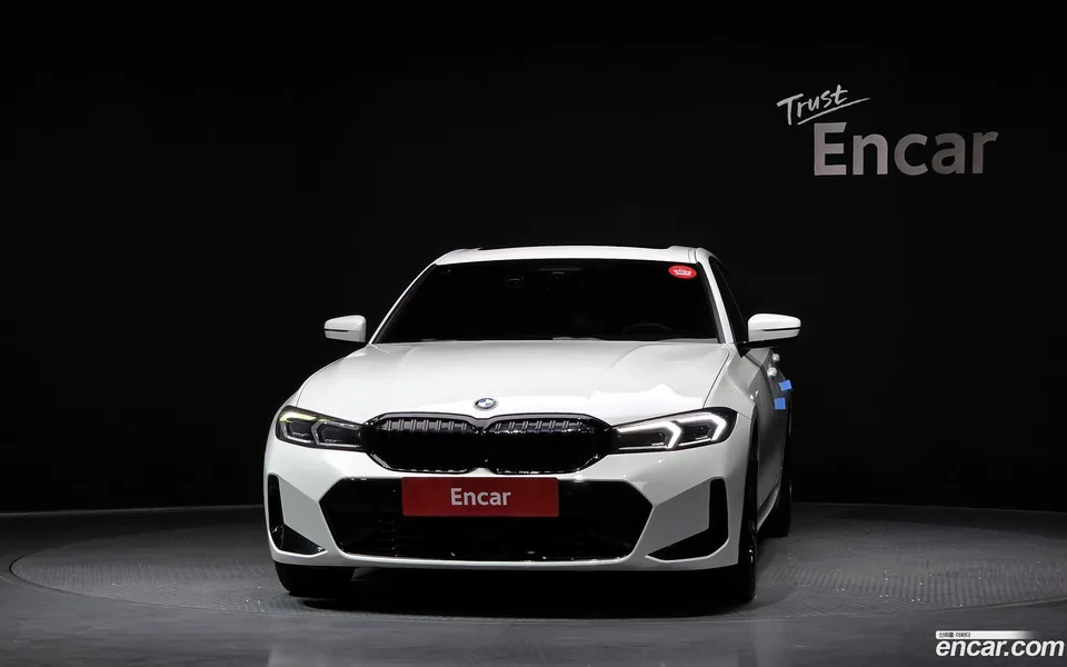 BMW 3 Series 320i M 2024 — миниатюра 3