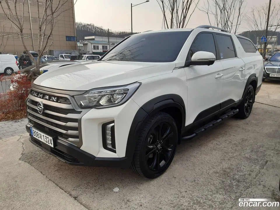 KG Mobility Rexton Sports Khan 2.2 4WD 2022 — фото 1, купить с доставкой в Москву