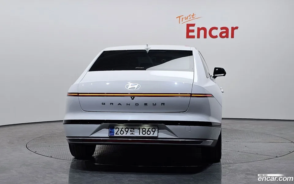 Hyundai Grandeur 3.5 LPG 2WD 2022 — thumbnail 4