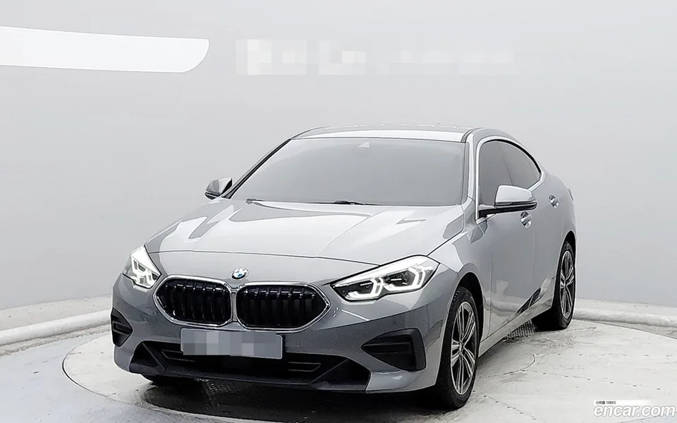 BMW 2 Series Gran Coupe 220i 2022 — фото 1, купить с доставкой в Москву