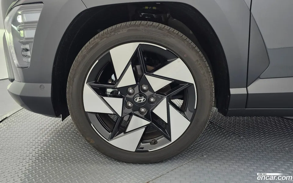Hyundai Kona 1.6 4WD 2025 — миниатюра 2