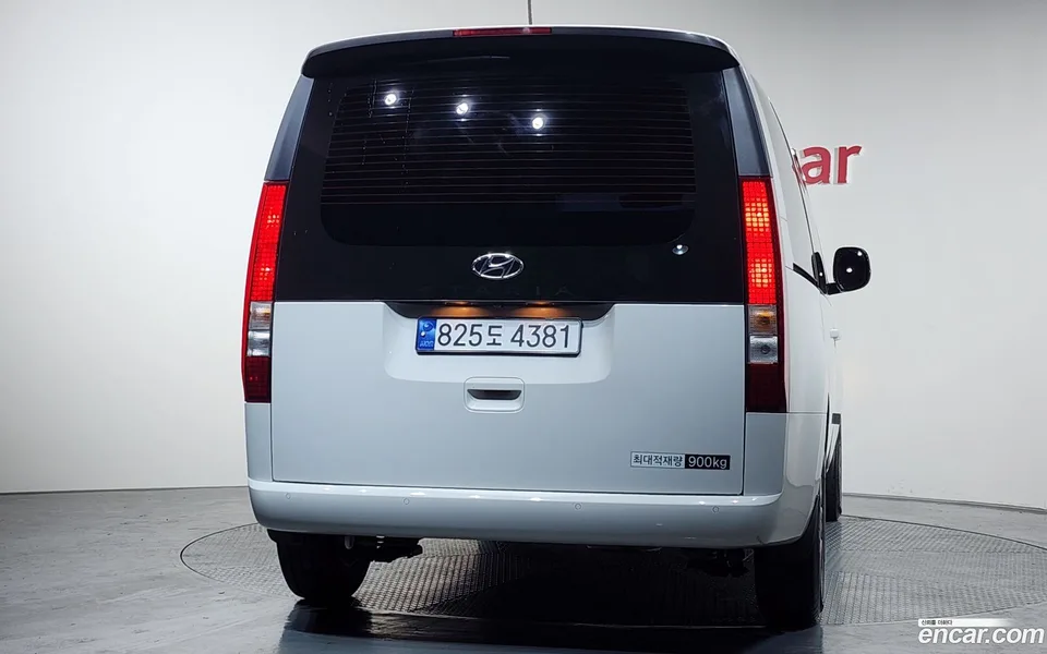 Hyundai Staria 3 2023 — миниатюра 4