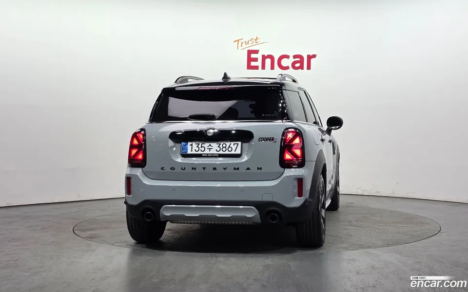 MINI Cooper S Countryman ALL4 2023 — миниатюра 4