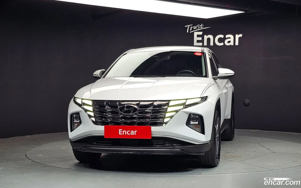 Hyundai Tucson Hybrid 2WD 2023 — миниатюра 3