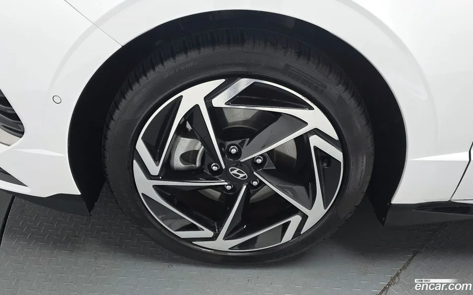 Hyundai Sonata The Edge Hybrid 2024 — миниатюра 2