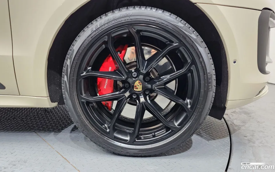 Porsche Macan 2.9 GTS 2022 — миниатюра 5