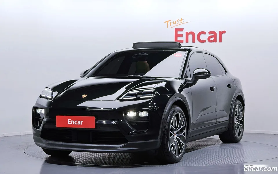 Porsche Macan Electric 4 2025 — фото 1, купить с доставкой в Москву