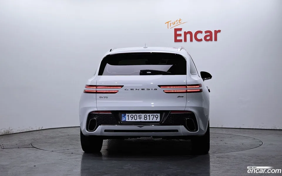 Genesis GV70 2.5T AWD 2022 — миниатюра 4