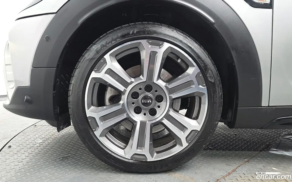 MINI Cooper S Countryman ALL4 2024 — миниатюра 2